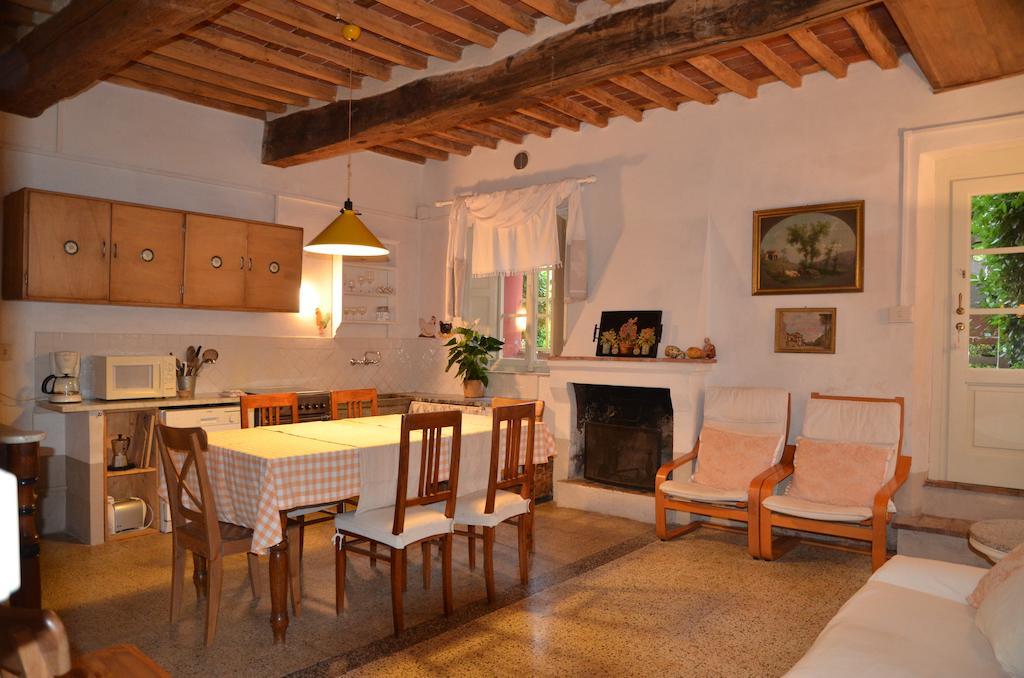 Agriturismo Le Murelle 卢卡 外观 照片
